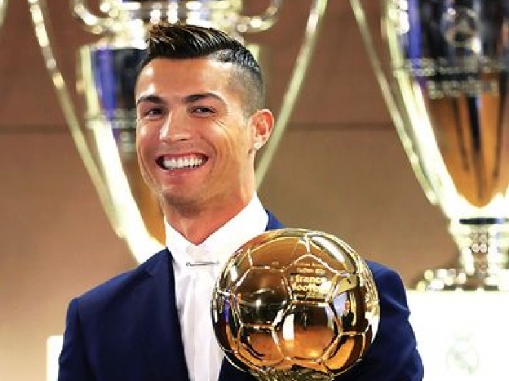 Manager Bemærk jug Ronaldo wins 2016 Ballon d'Or - The Portugal News